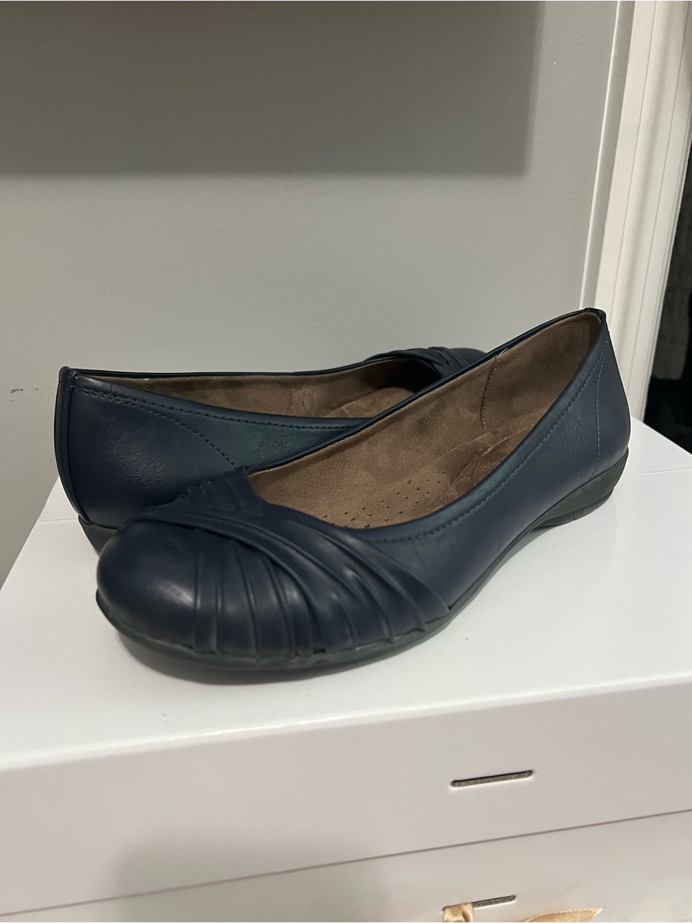 Women’s Navy Flats